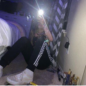 Meet your Posher, Leiton